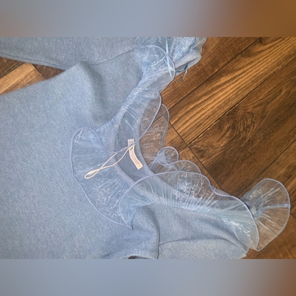 Chic Blue Ruffle Top organza Zara knit crop top summer Classic bloggers fav - Picture 3 of 4